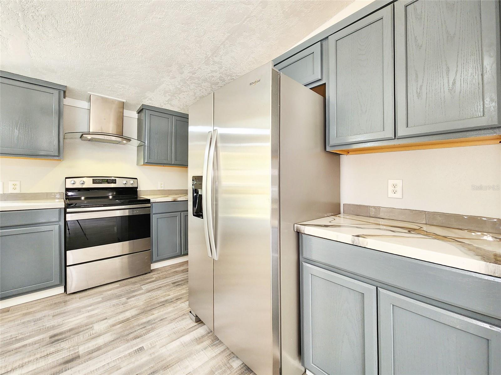 HILLTOP - Residential