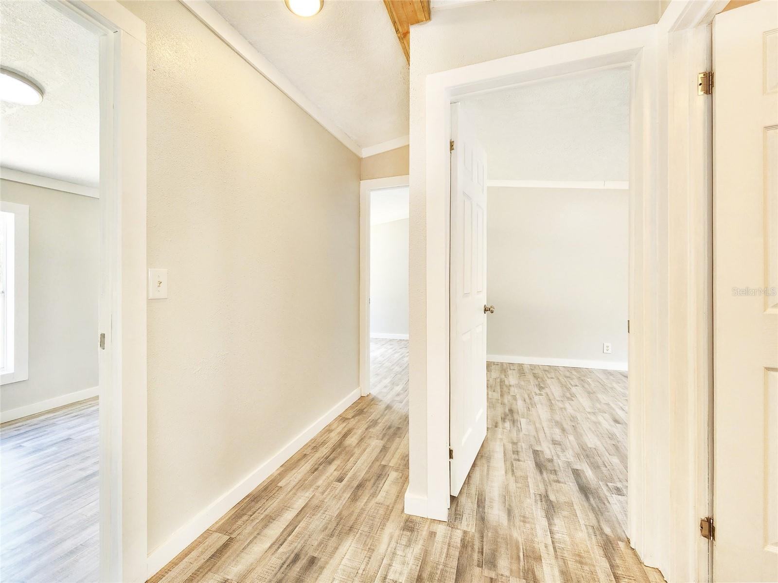 HILLTOP - Residential