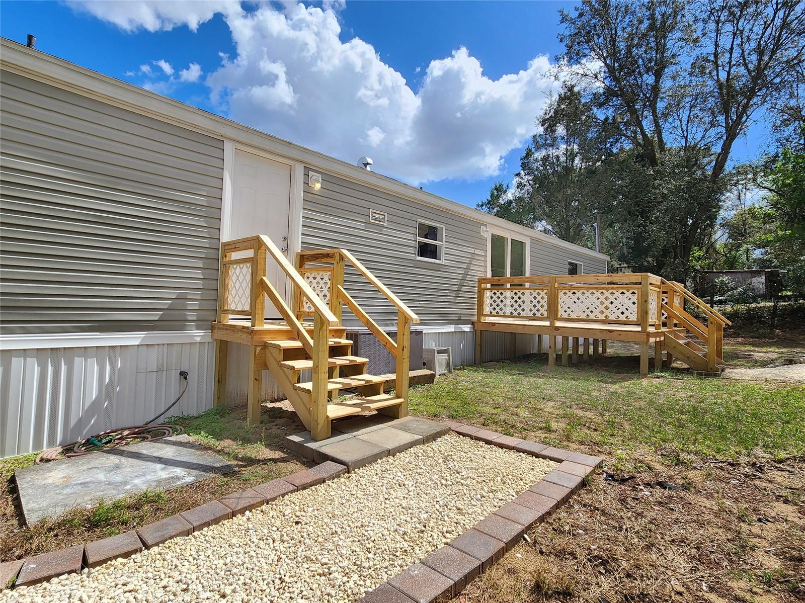 HILLTOP - Residential