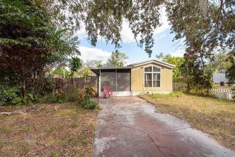 A home in PORT RICHEY