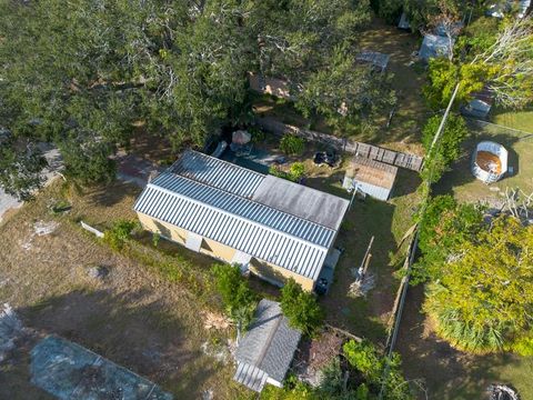 A home in PORT RICHEY