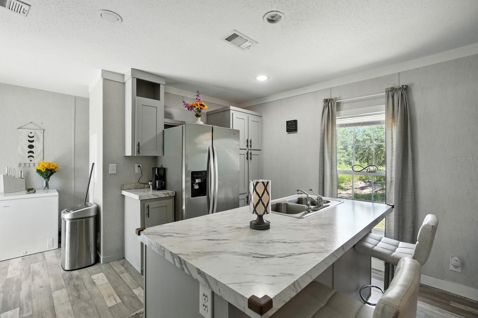 INTERLACHEN LAKES ESTATES - Residential