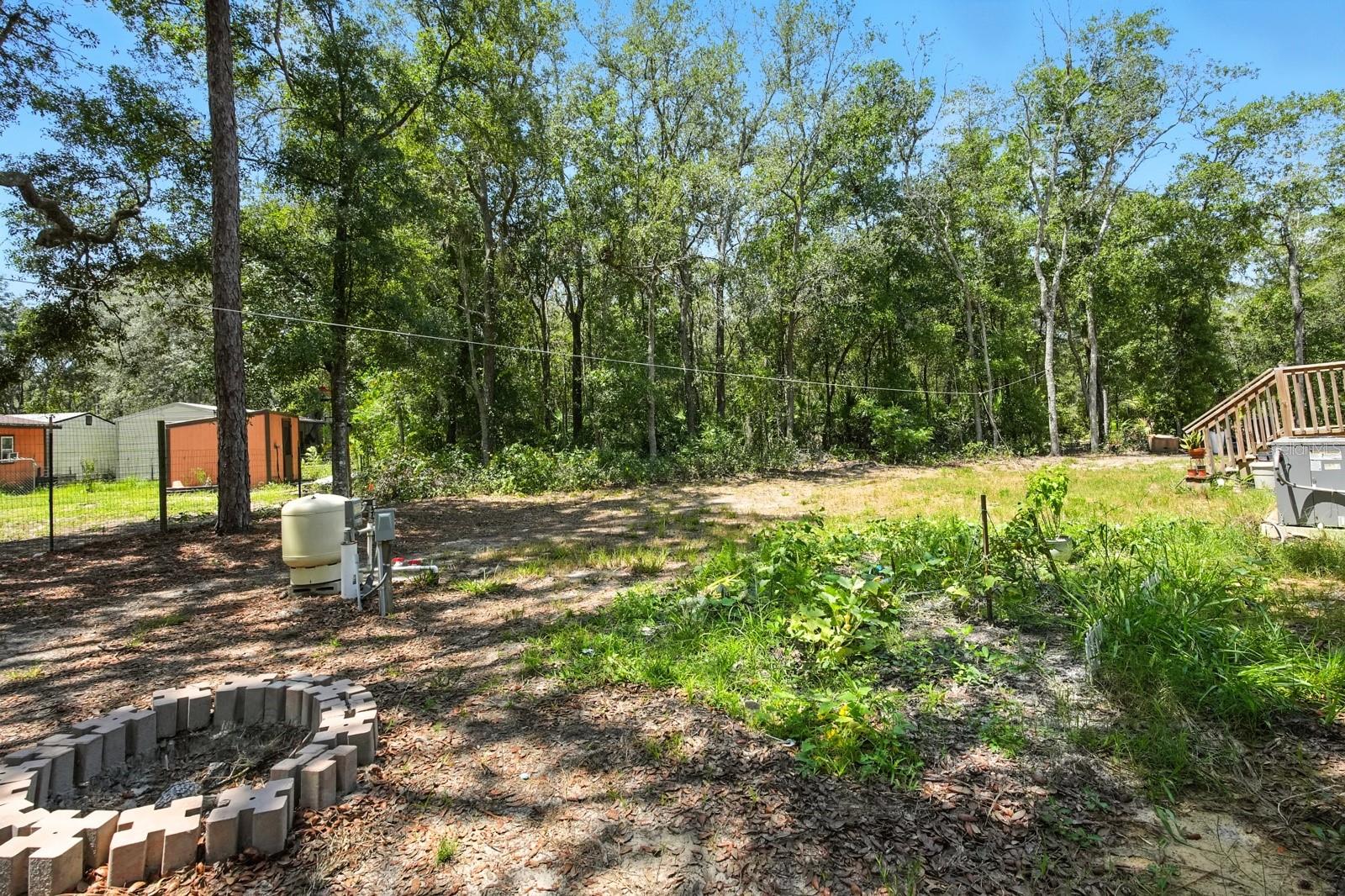 INTERLACHEN LAKES ESTATES - Residential