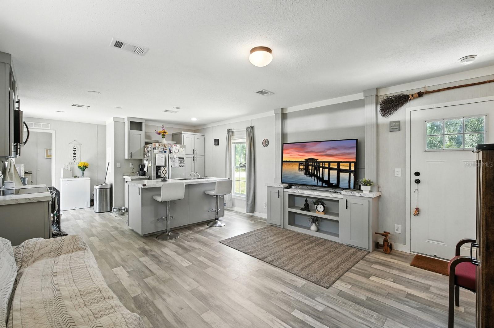 INTERLACHEN LAKES ESTATES - Residential