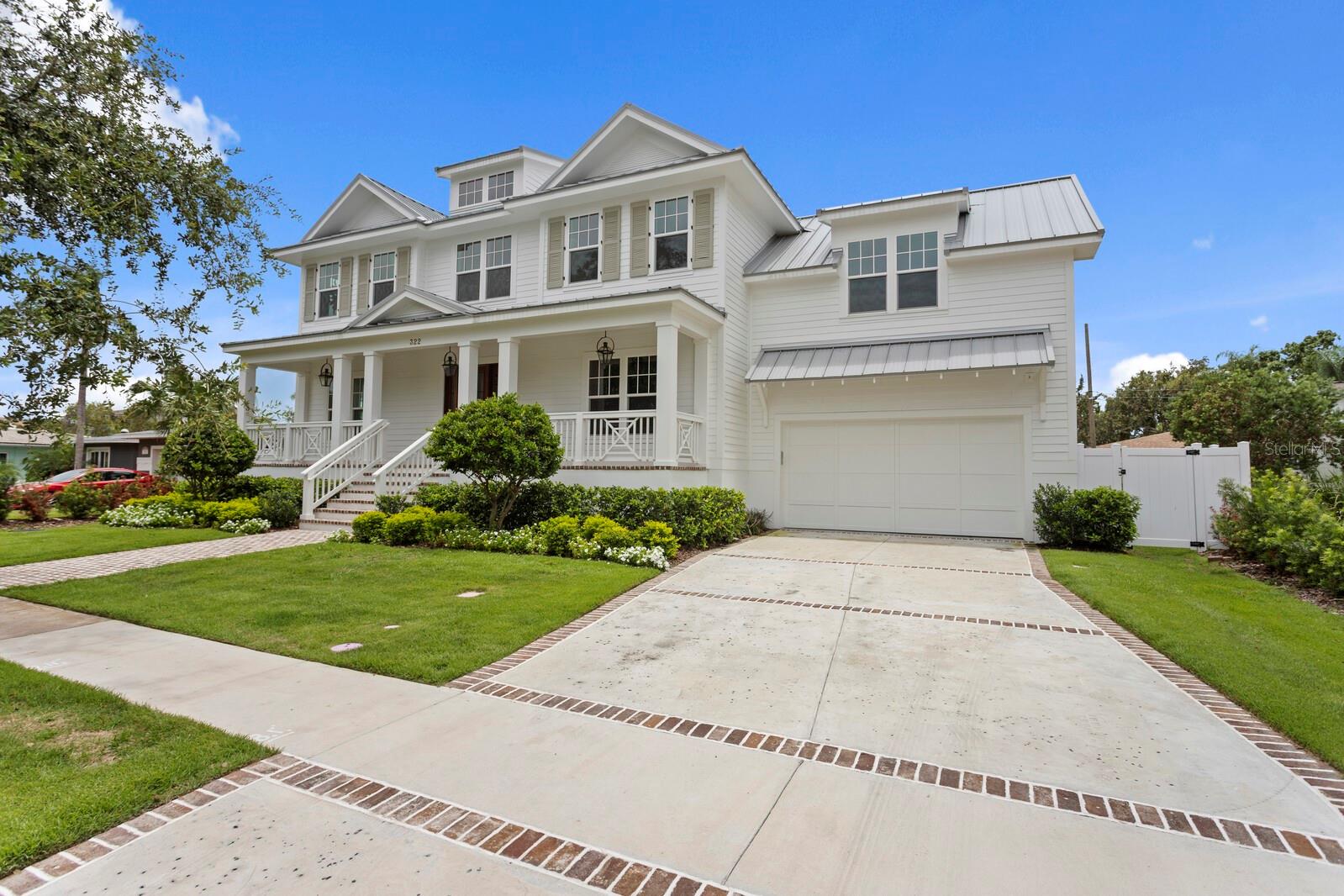 322 BAYVIEW DRIVE NE