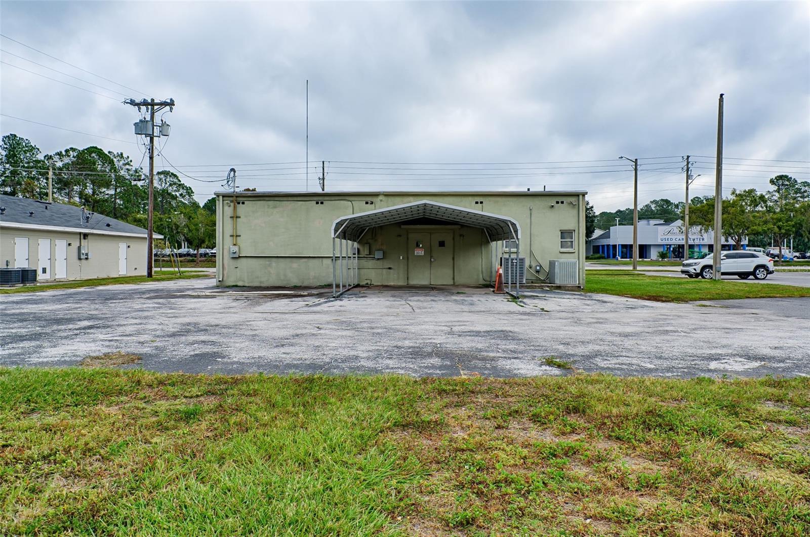 GAINESVILLE INDUST PARK - Commercial Lease