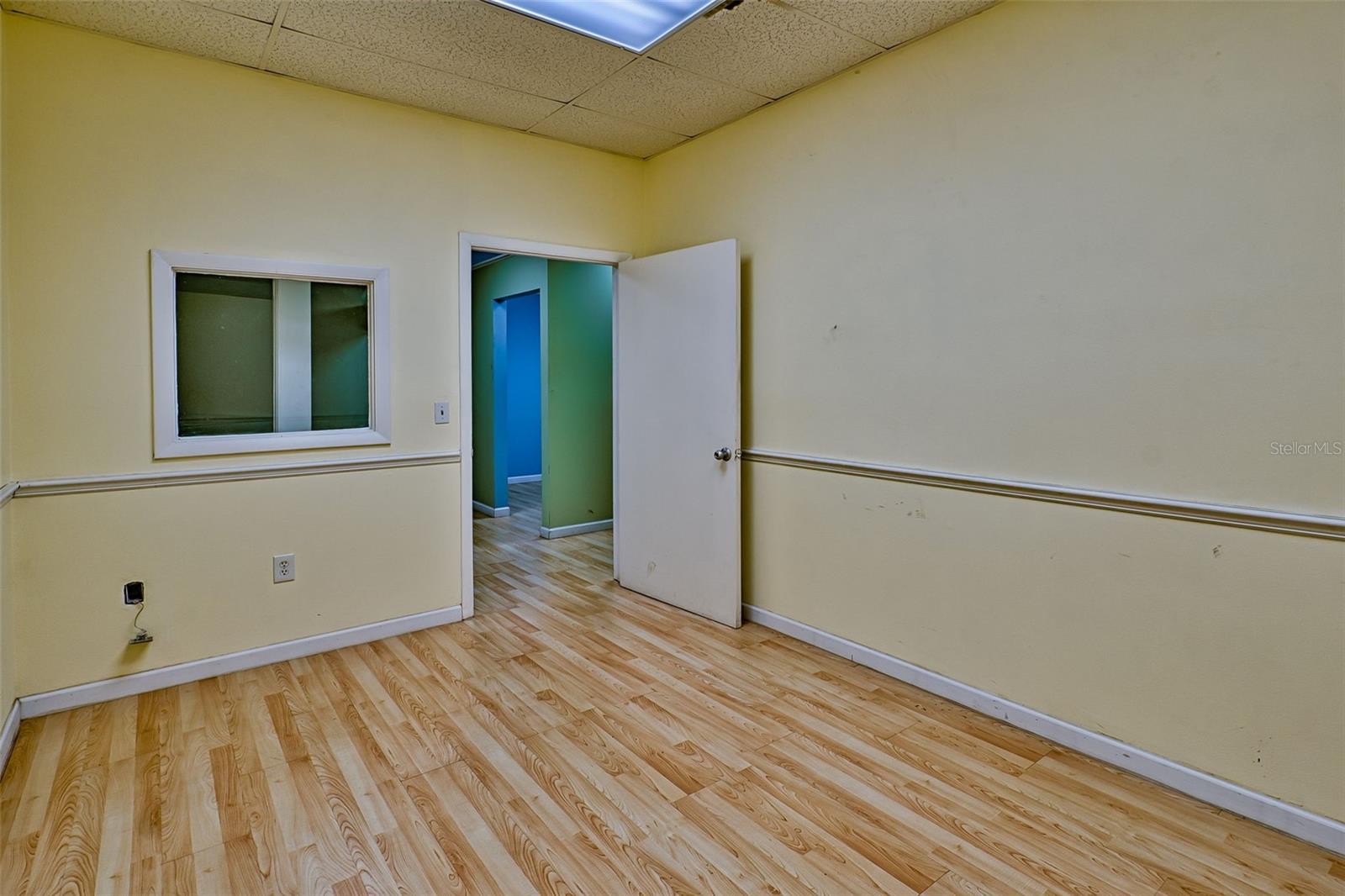 GAINESVILLE INDUST PARK - Commercial Lease