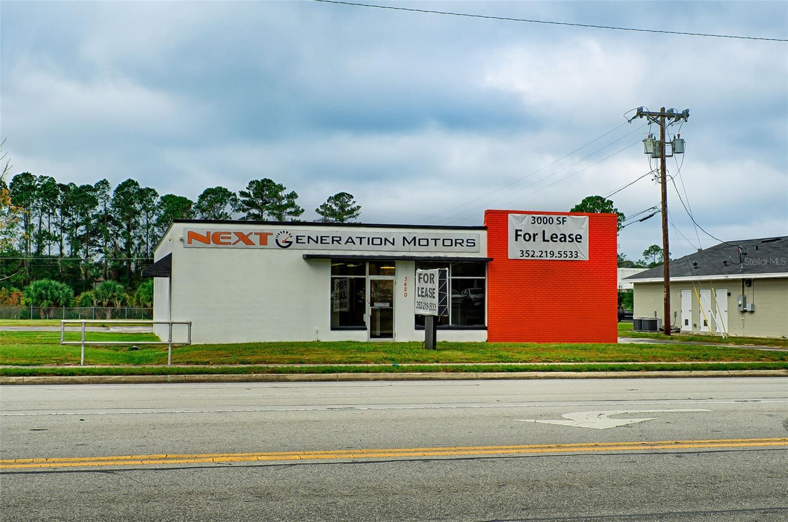 GAINESVILLE INDUST PARK - Commercial Lease