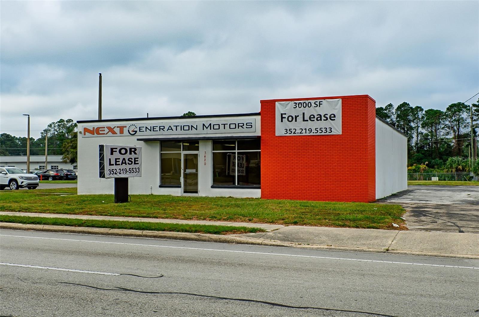 GAINESVILLE INDUST PARK - Commercial Lease