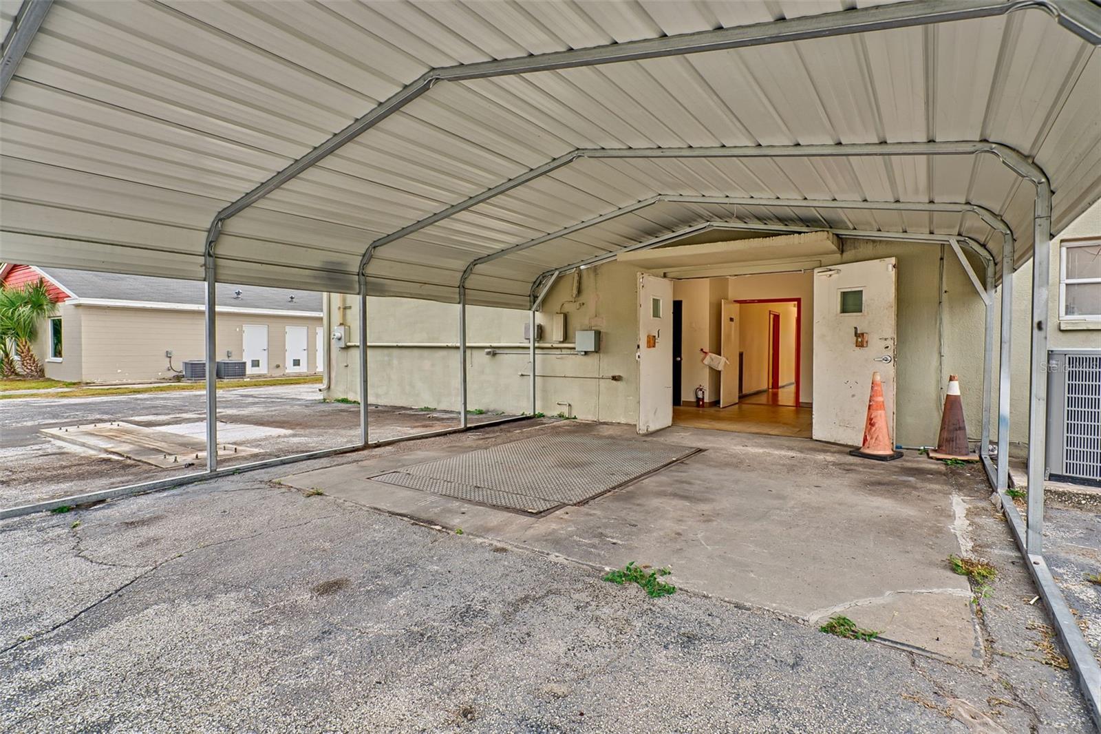 GAINESVILLE INDUST PARK - Commercial Lease