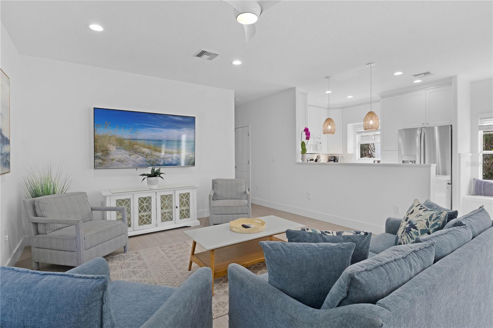 ANNA MARIA BEACH - Residential