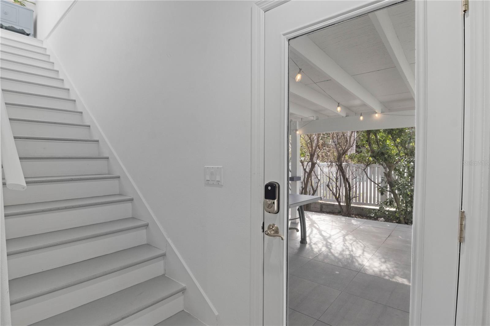 ANNA MARIA BEACH - Residential