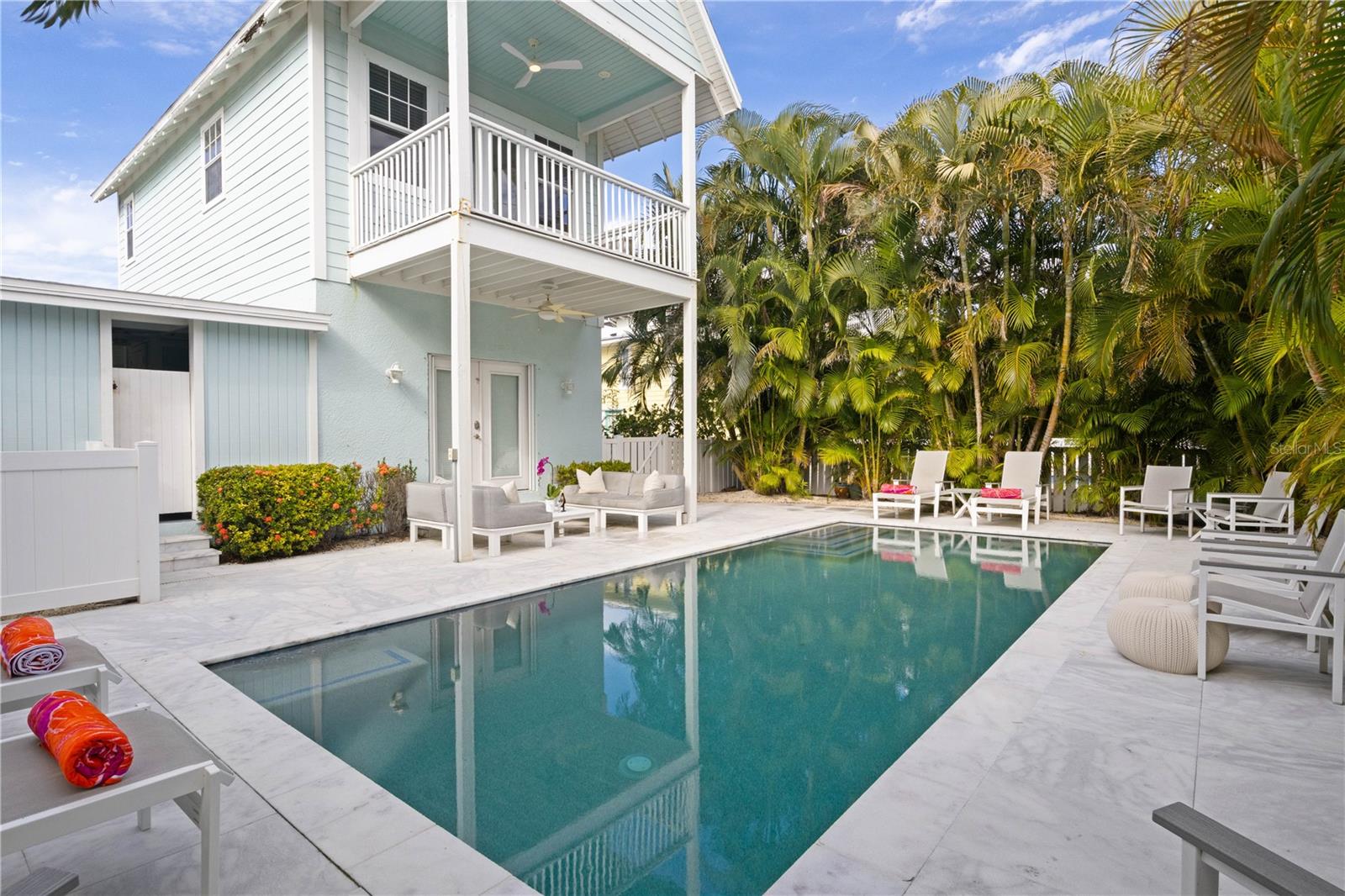 ANNA MARIA BEACH - Residential