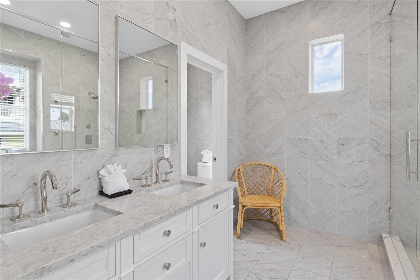 ANNA MARIA BEACH - Residential