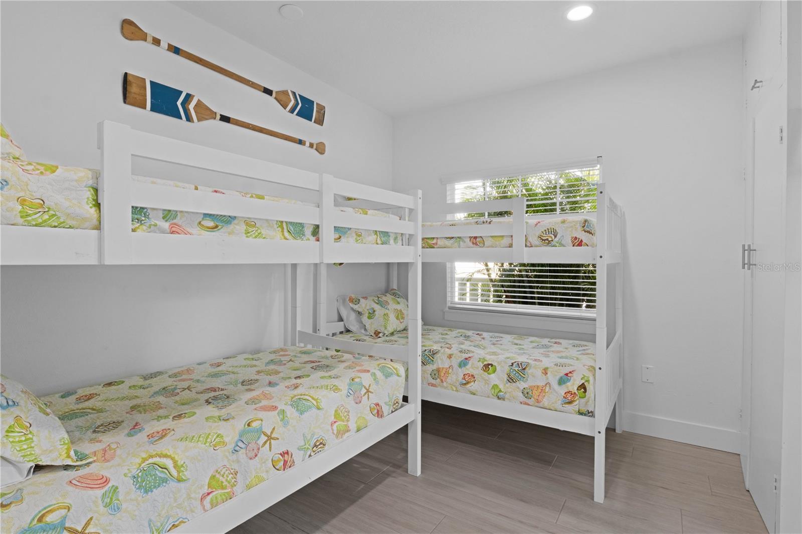 ANNA MARIA BEACH - Residential