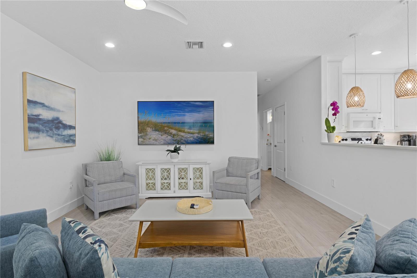 ANNA MARIA BEACH - Residential