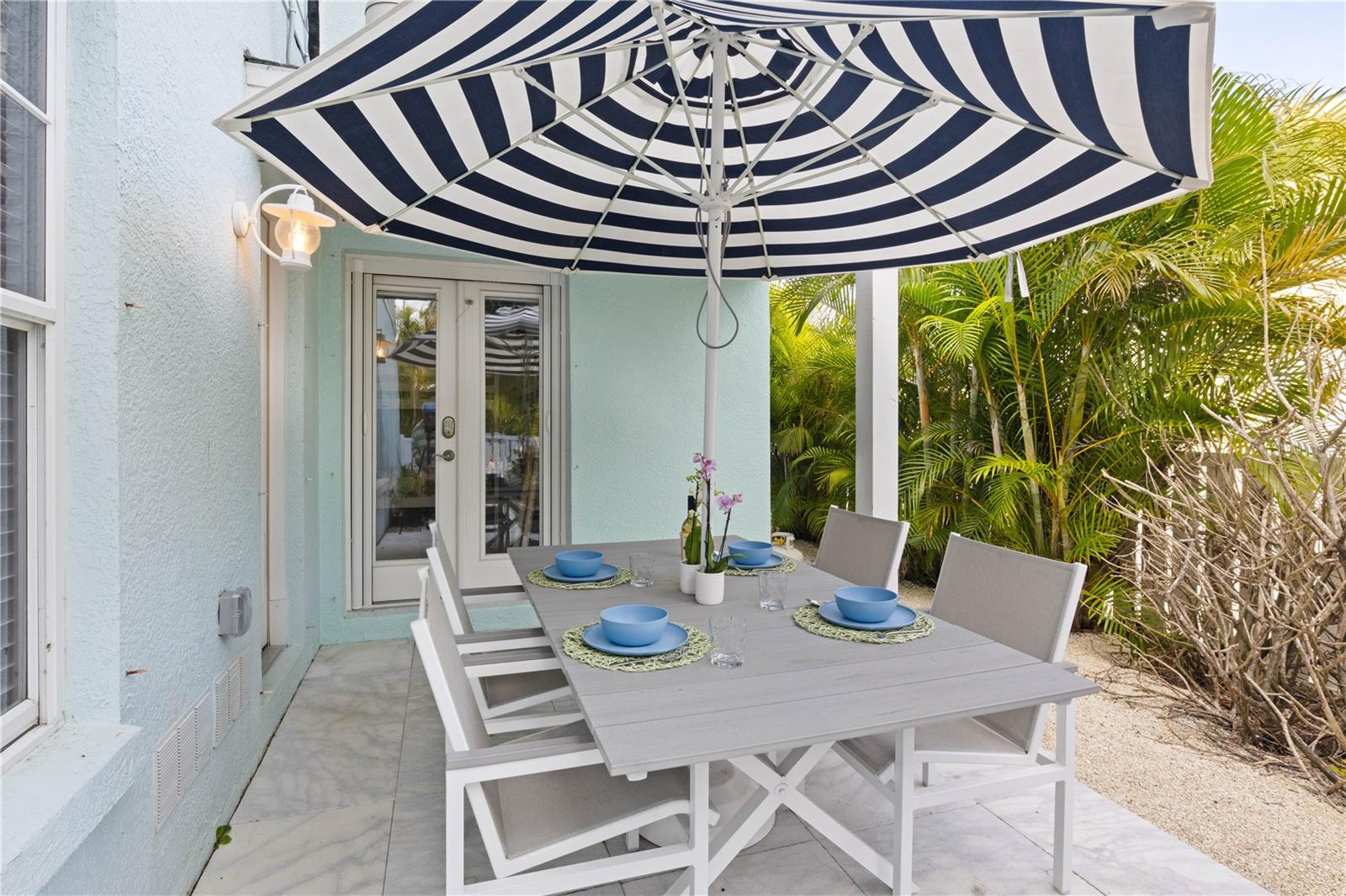 ANNA MARIA BEACH - Residential