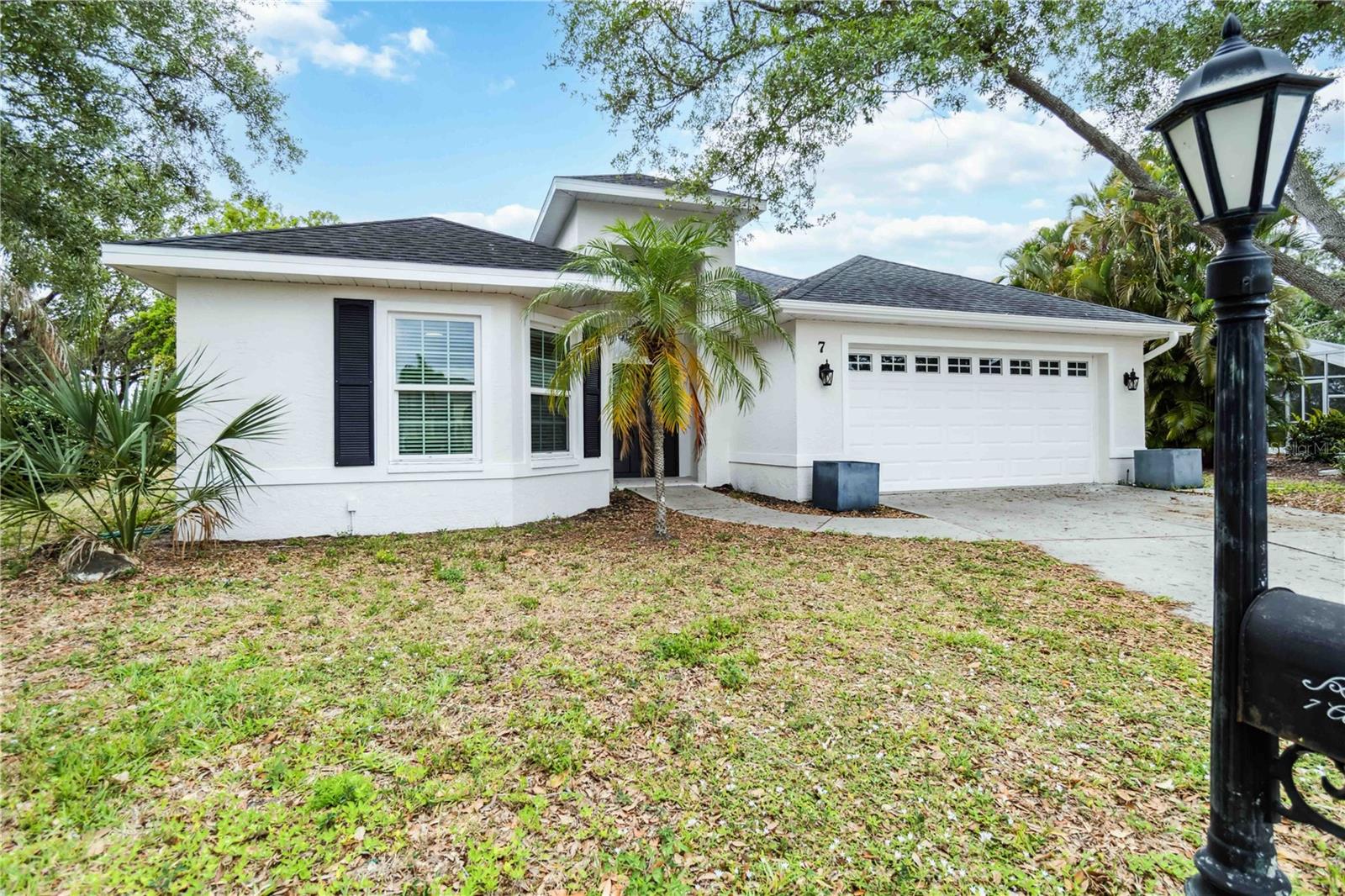 7 ARBOR OAKS DRIVE