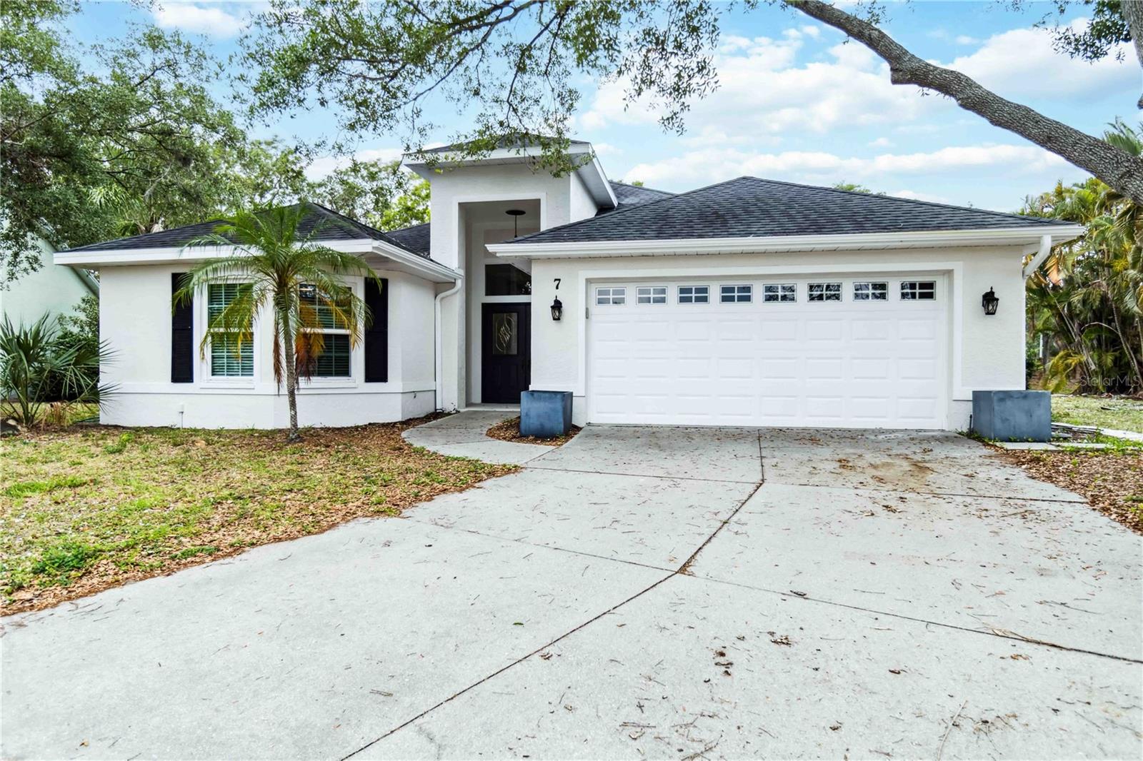 7 ARBOR OAKS DRIVE