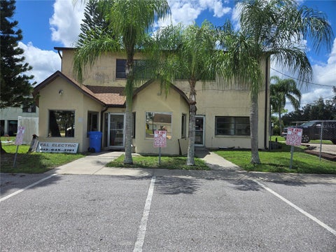 Photo of 110 W Shell Point Road, Ruskin, FL 33570 (MLS # TB8535772)