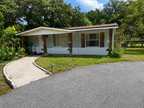 Photo of 3810 Autumn Palm Drive, Zephyrhills, FL 33541 (MLS # TB8515274)