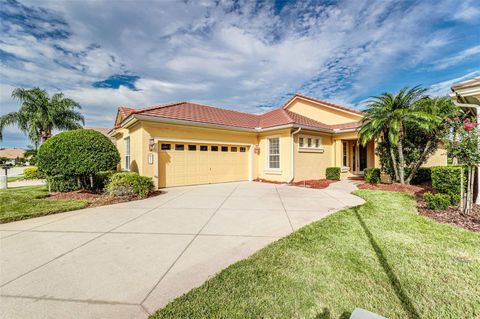 Photo of 2564 Laurel Glen Drive, Lakeland, FL 33803 (MLS # L4955623)