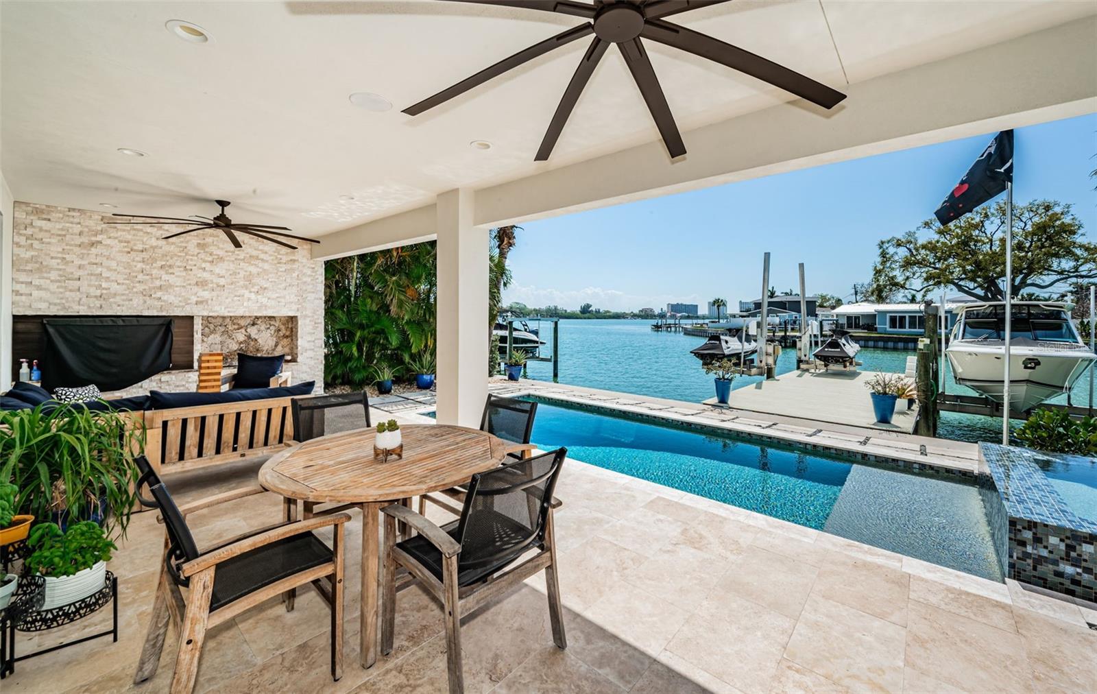 SOUTH CSWY ISLE SUB - Residential