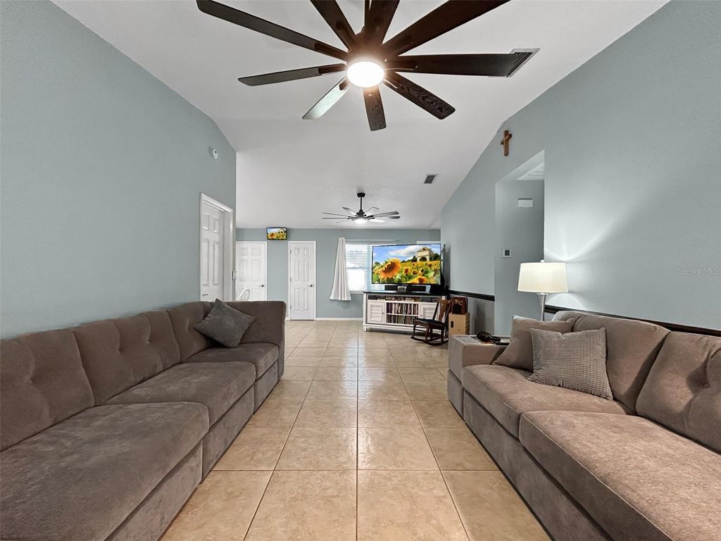 Photo of 136 Paul Revere Road, Bartow, FL 33830 (MLS # O6389955)