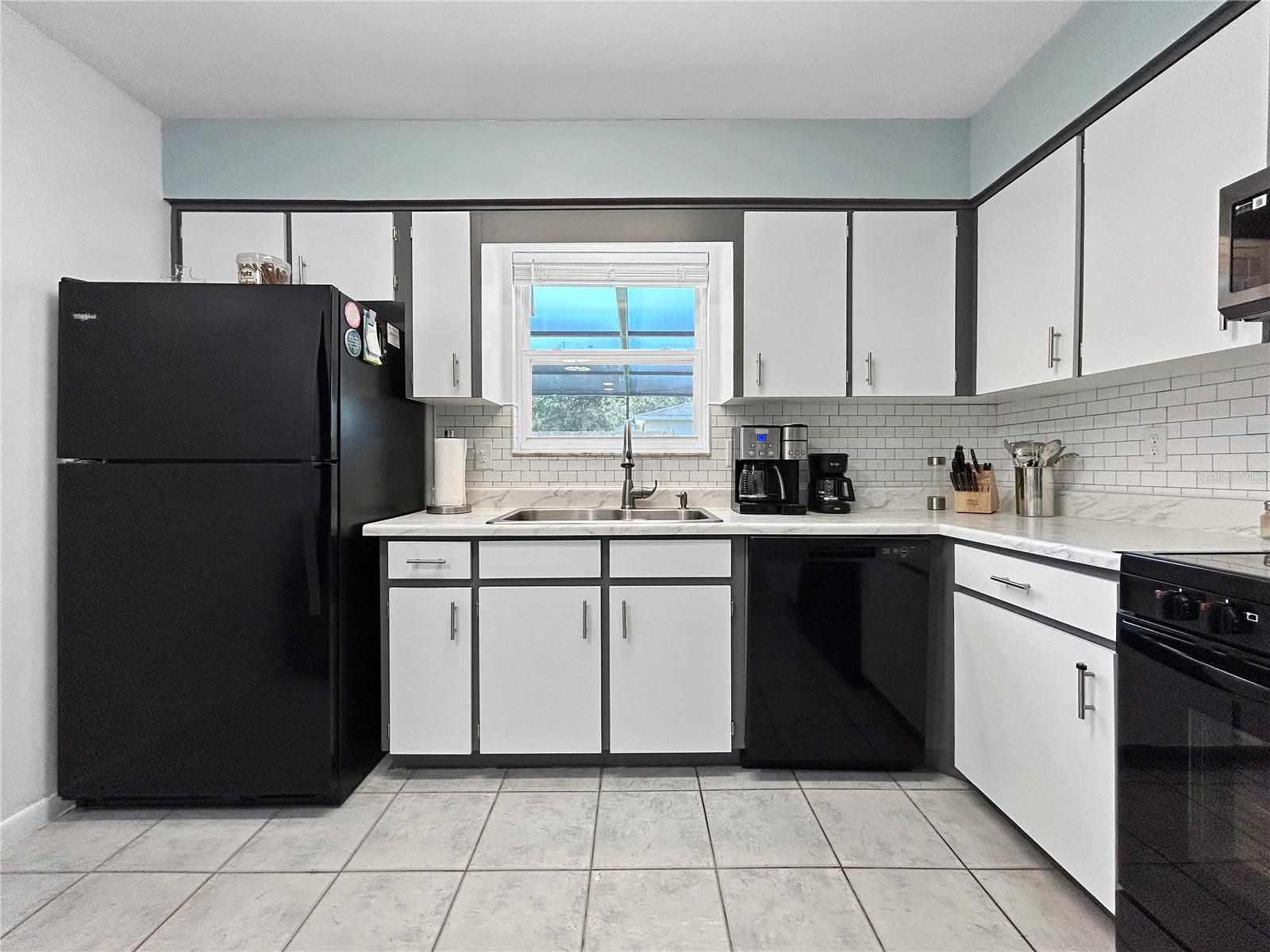 LAKE GARFIELD ESTATES - Residential