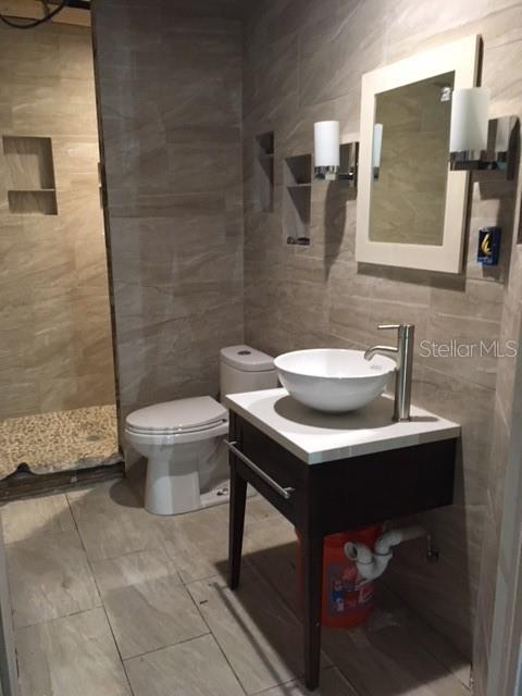 PINELLAS GROVES - Commercial Sale