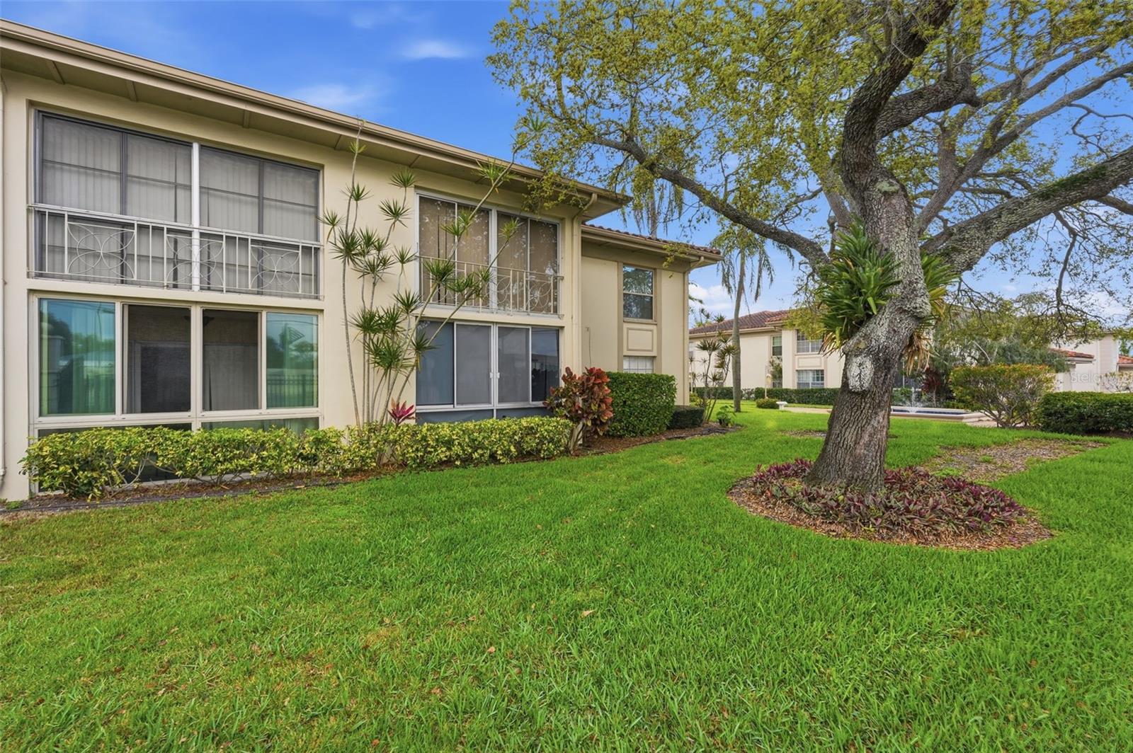 IMPERIAL COVE 1 - Residential