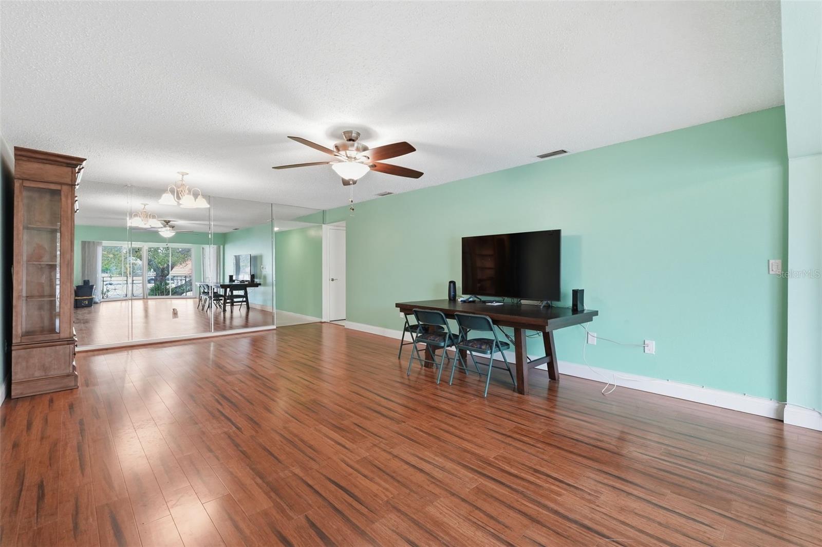 IMPERIAL COVE 1 - Residential