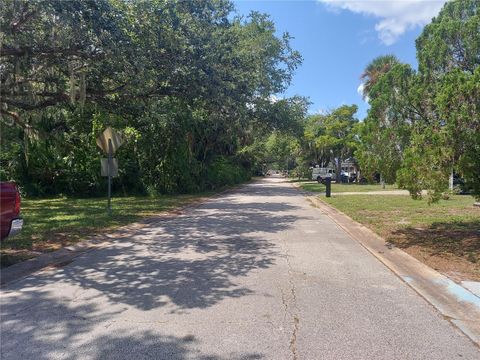 A home in EDGEWATER