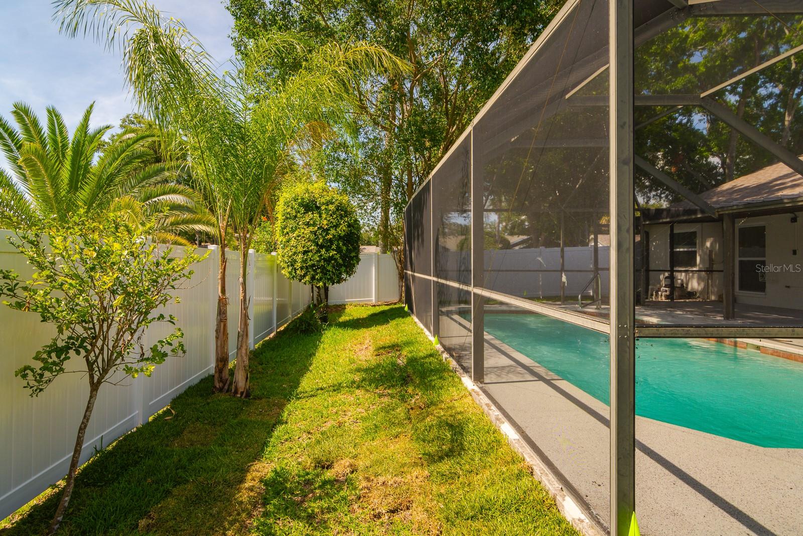 FALCON RIDGE - Residential