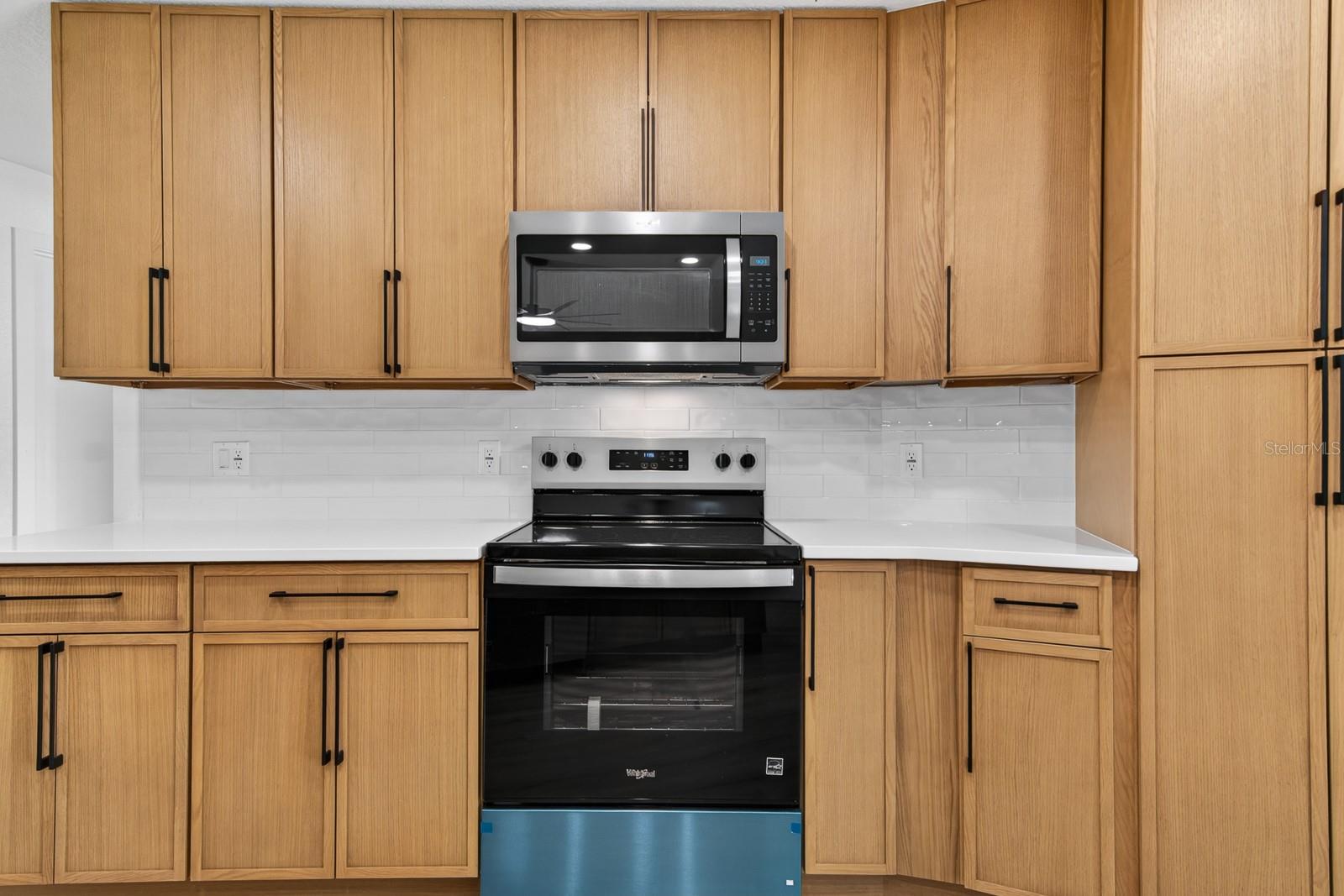 FALCON RIDGE - Residential
