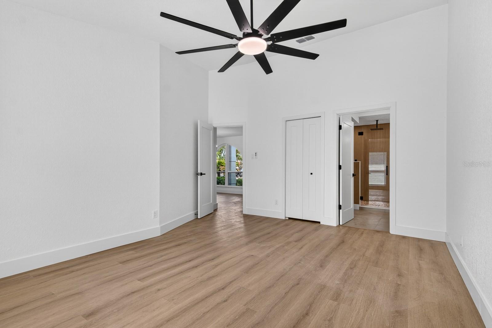 FALCON RIDGE - Residential