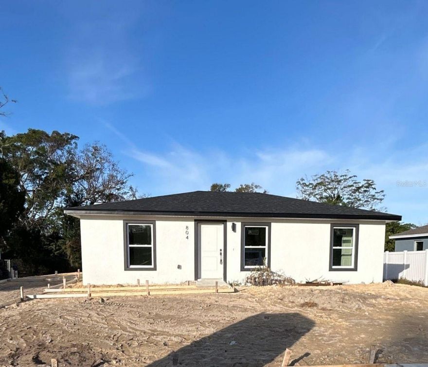 NEW CONSTRUCTION!!! Discover this beautiful three-bedroom, two-bathroom house, perfect for families seeking comfort and style. Located in a quiet and friendly community, this property offers spacious and bright living areas, ideal for creating unforgettable memories. Call now!