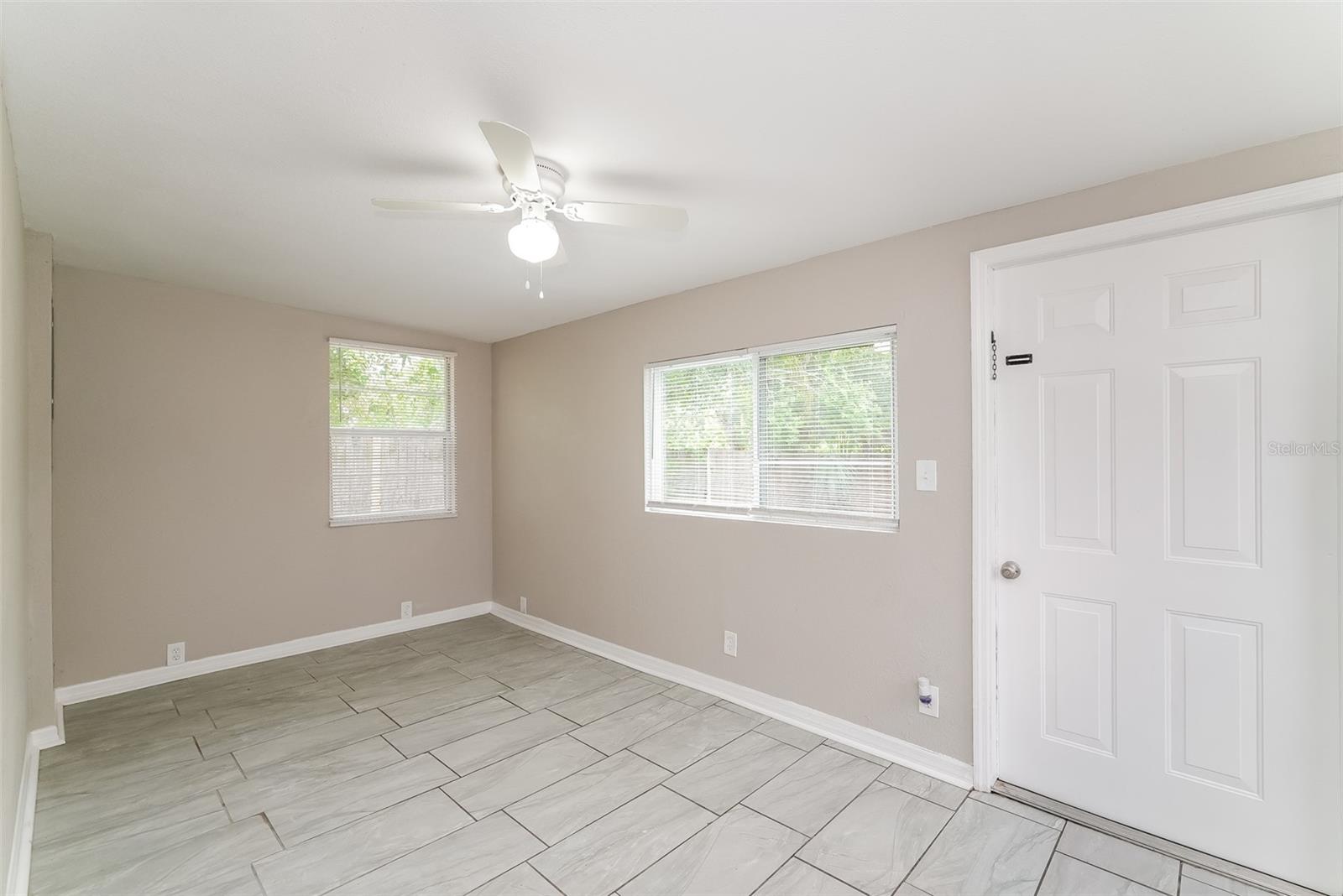 GARNETT SUB - Residential Lease