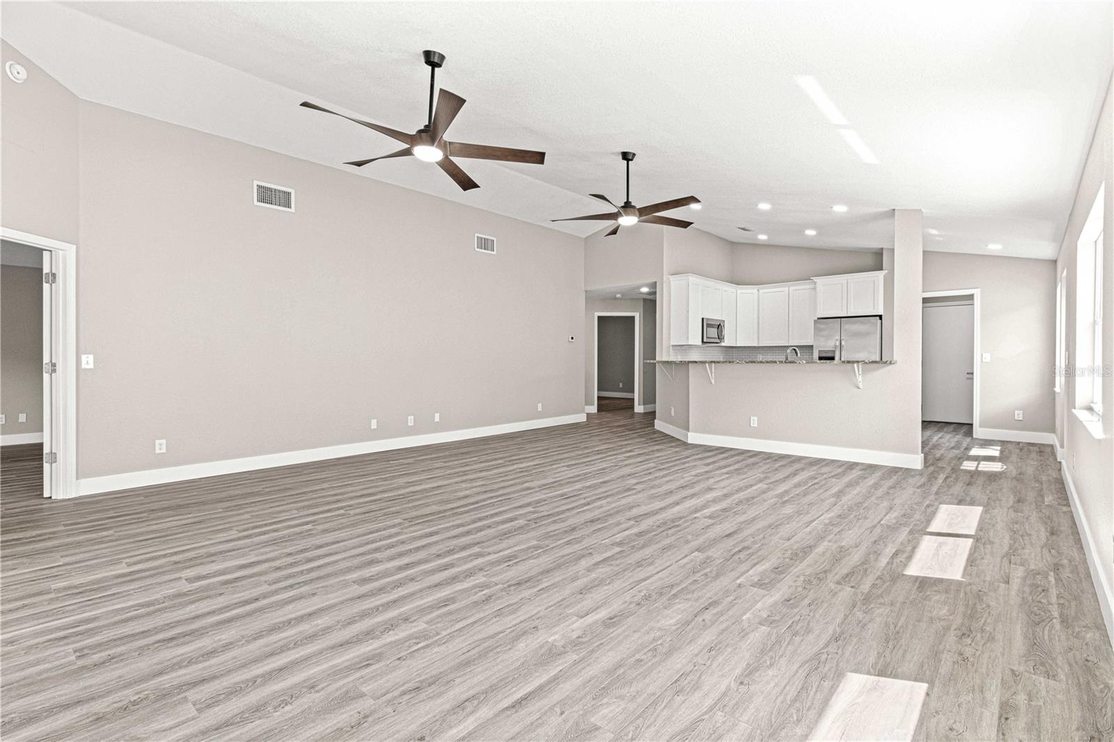 ON TOP OF THE WORLD PH 01-A SEC 01 - Residential