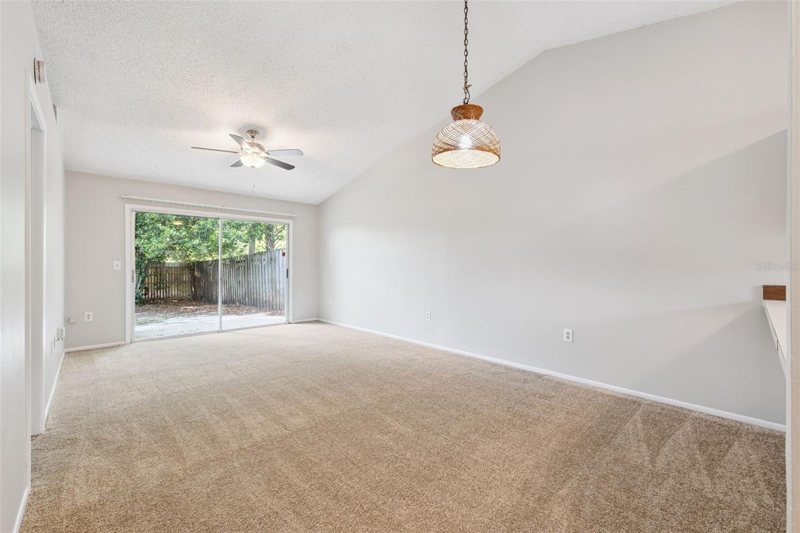 9946 RIVER CREST COURT