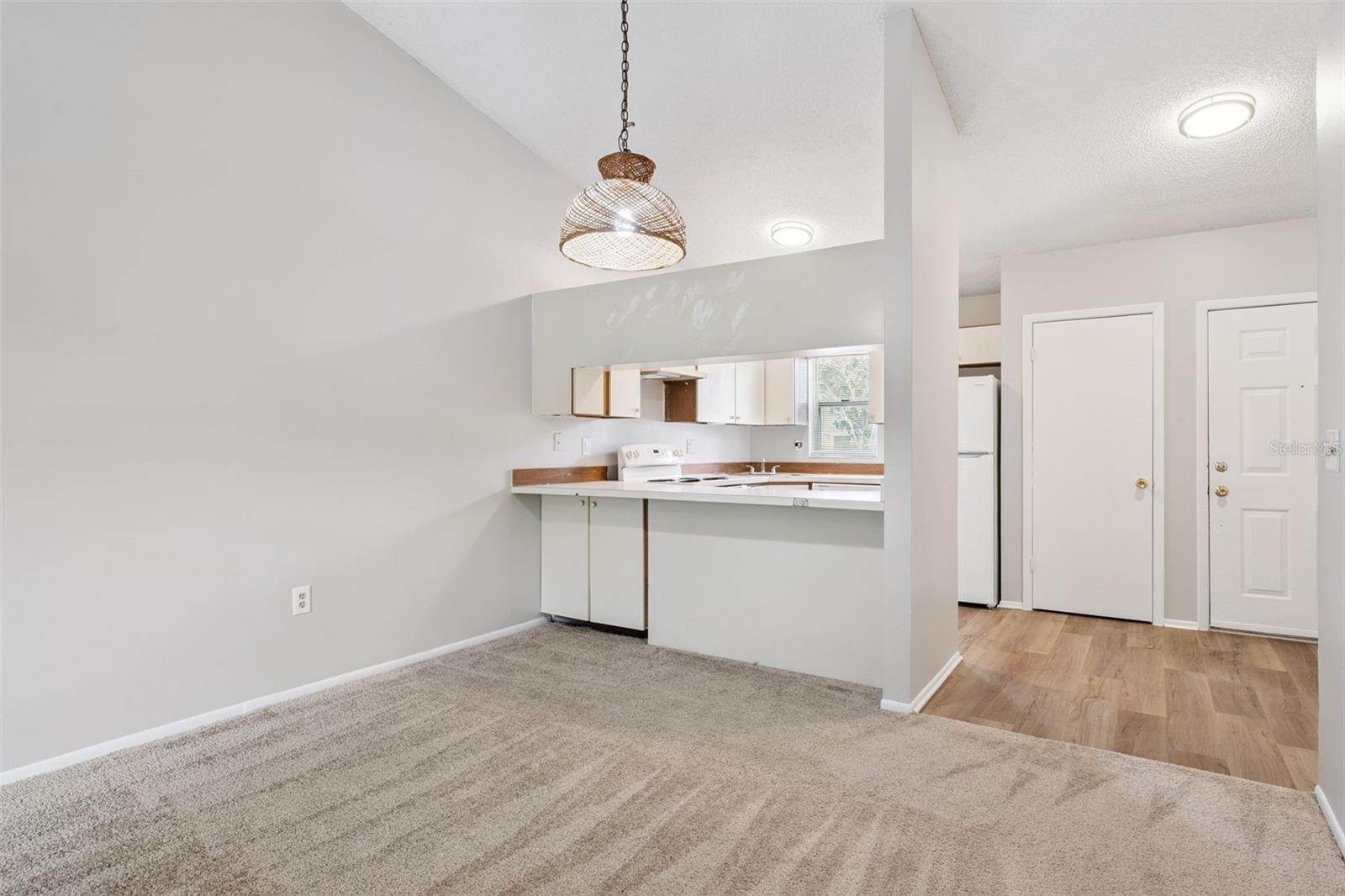 9946 RIVER CREST COURT