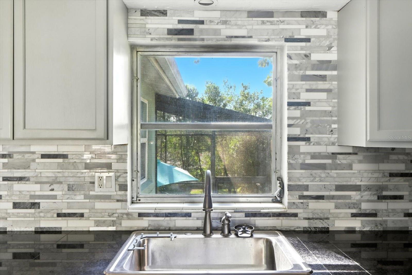 BEVERLY HILLS UNIT 05 - Residential