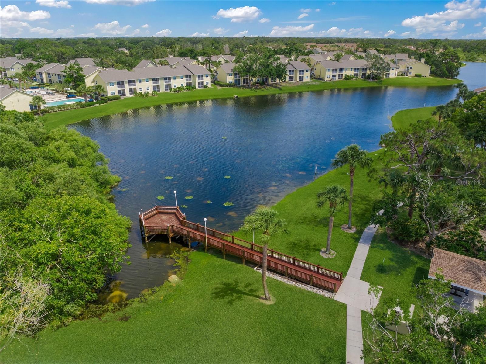 VINTAGE GRAND - Residential Lease