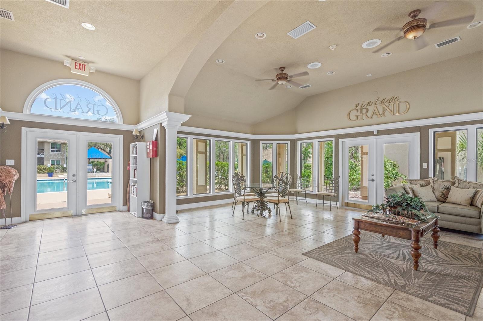 VINTAGE GRAND - Residential Lease