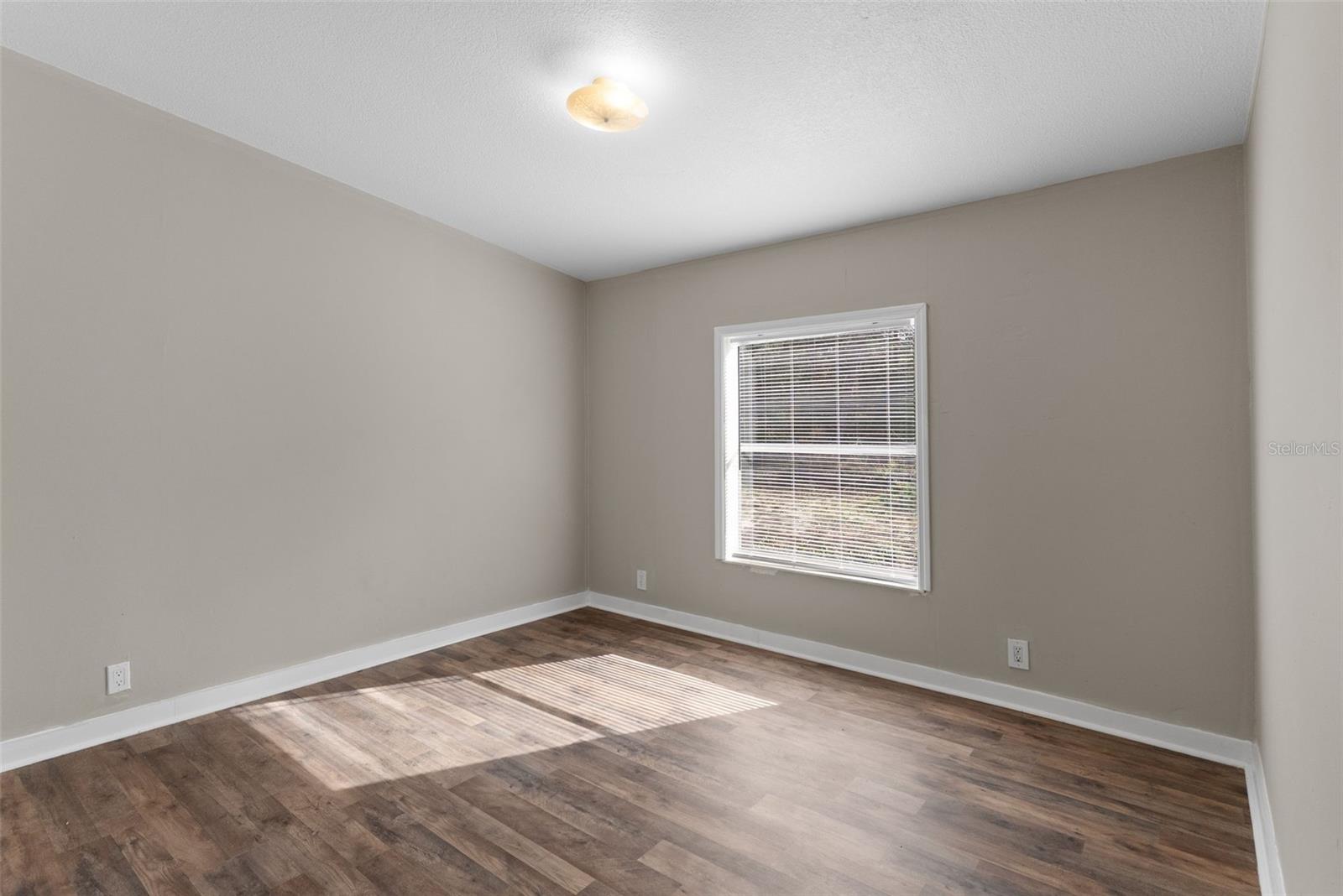 FLORIDA HLNDS #331 - Residential