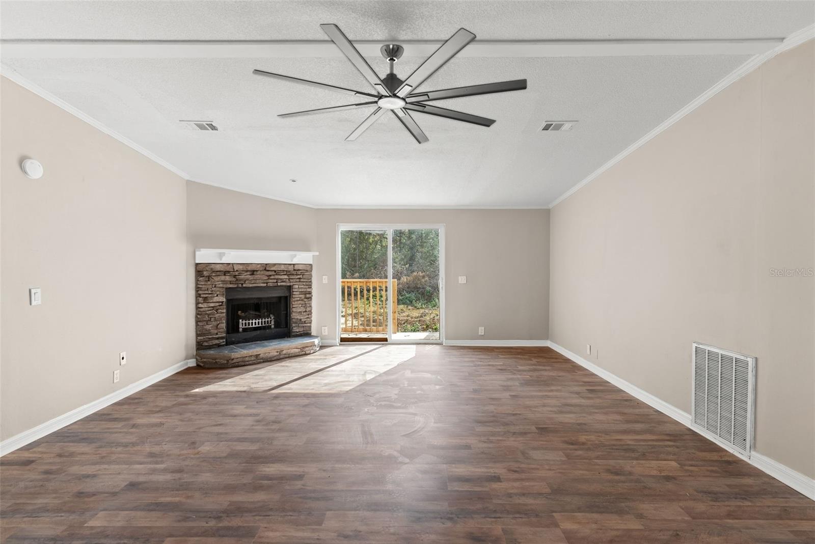 FLORIDA HLNDS #331 - Residential