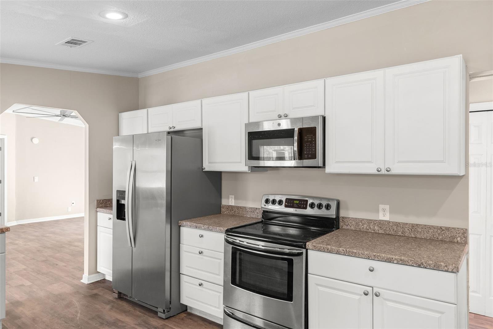 FLORIDA HLNDS #331 - Residential