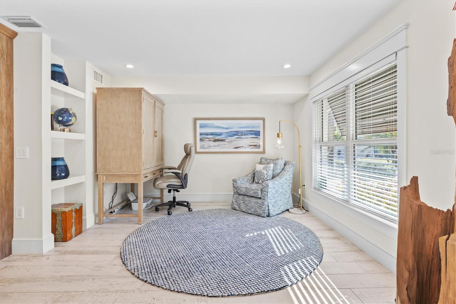 HOLMES BEACH 14TH UNIT - Residential