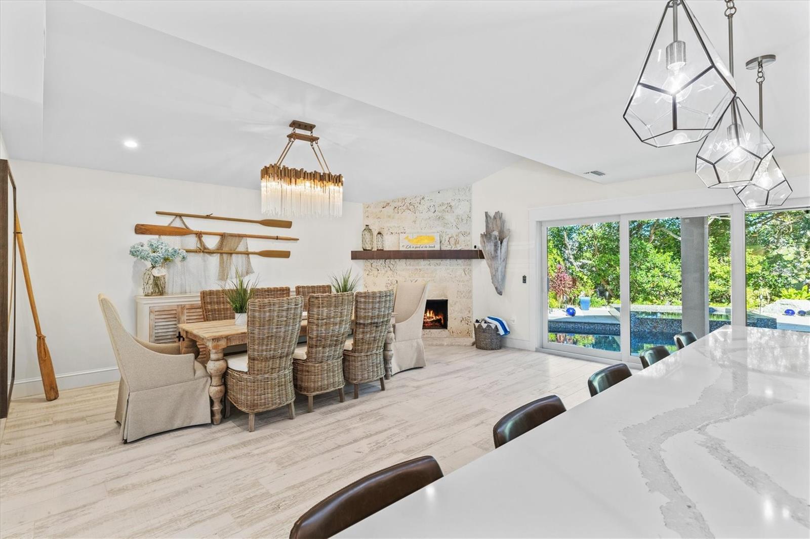 HOLMES BEACH 14TH UNIT - Residential