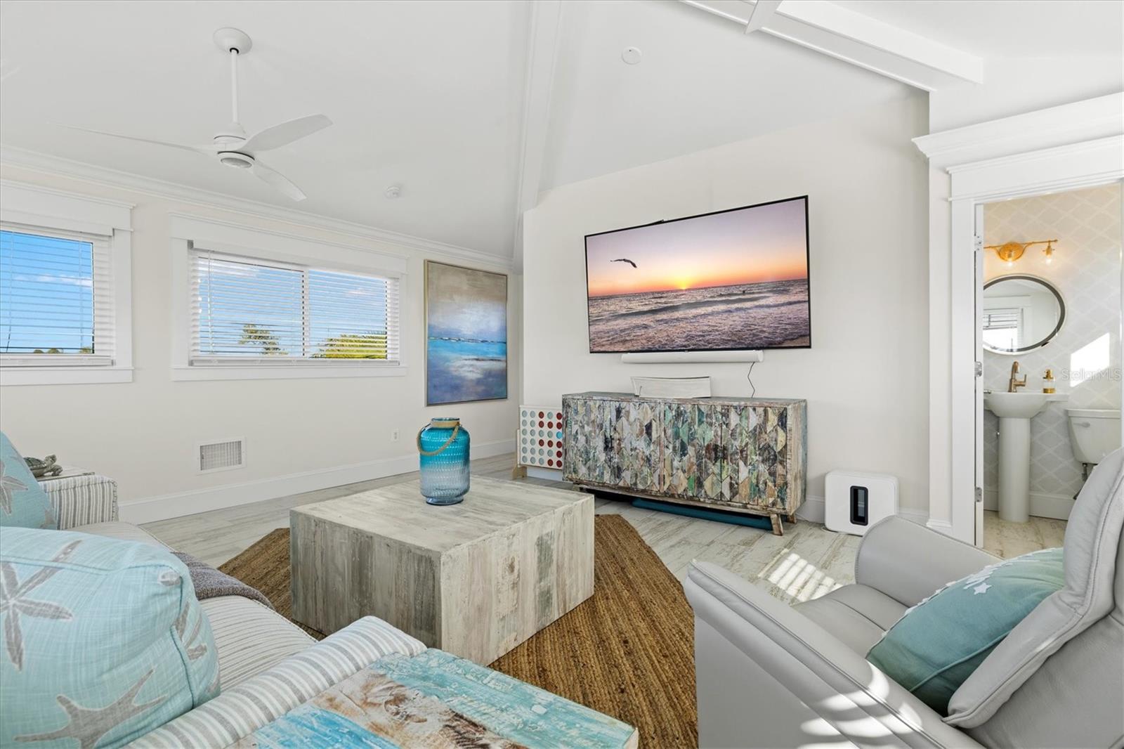 HOLMES BEACH 14TH UNIT - Residential